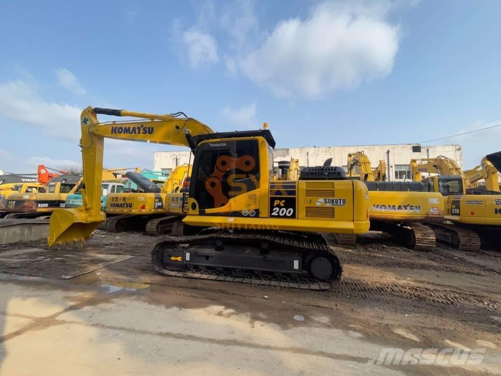 Komatsu PC 200-8N1 Pásové rýpadlá