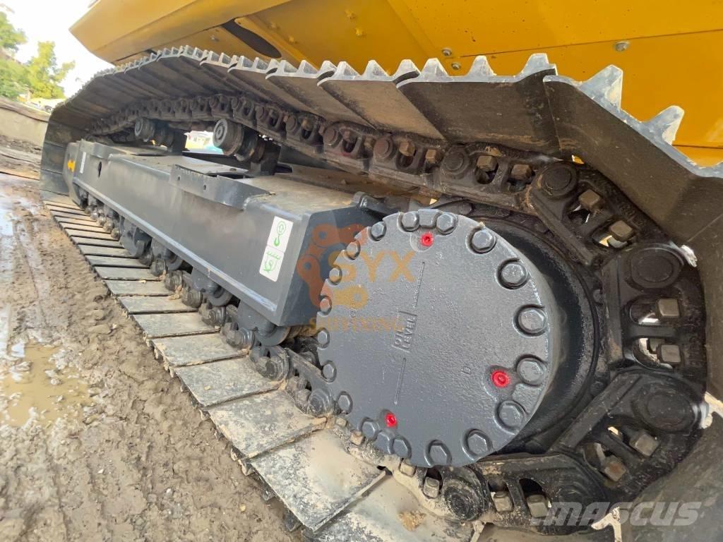 Komatsu PC 200-8N1 Pásové rýpadlá