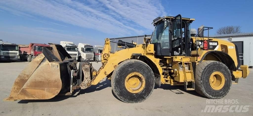 CAT 966 MXE Kolesové nakladače