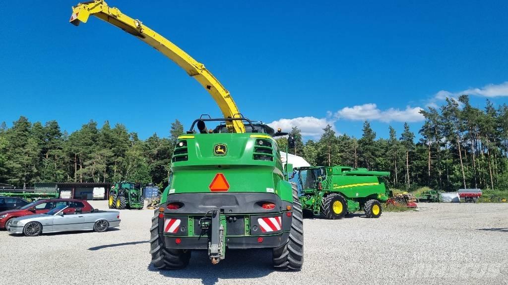 John Deere 8700i Samochodné kosačky