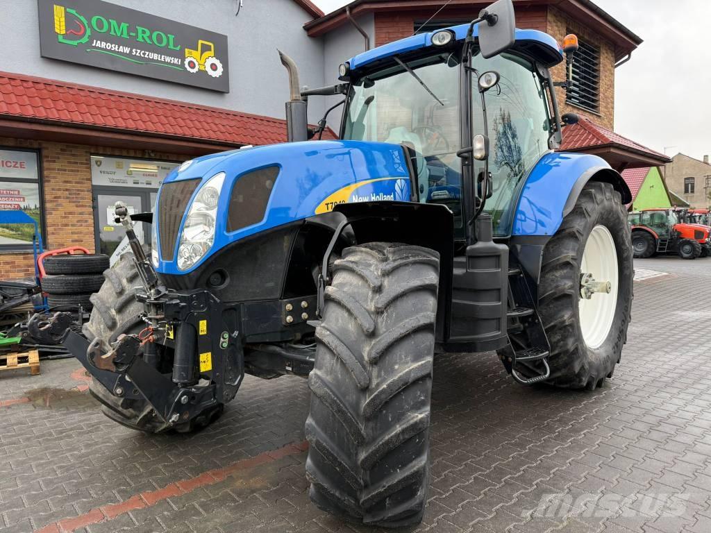 New Holland T 7040 Traktory