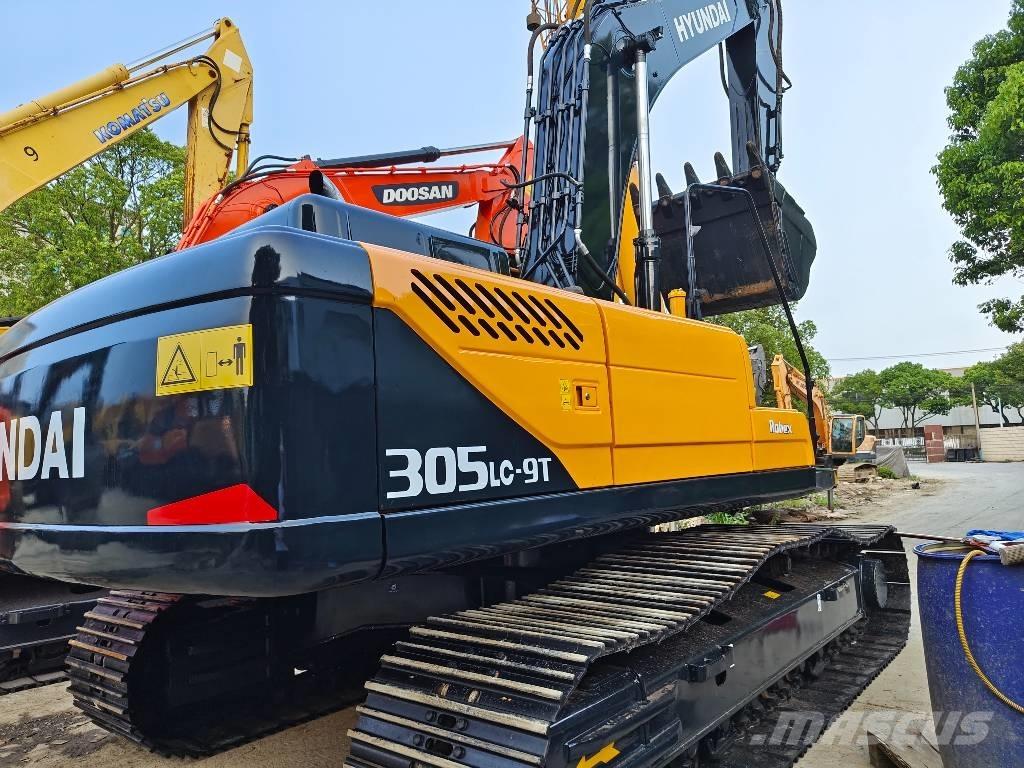 Hyundai R305LC-9T Pásové rýpadlá