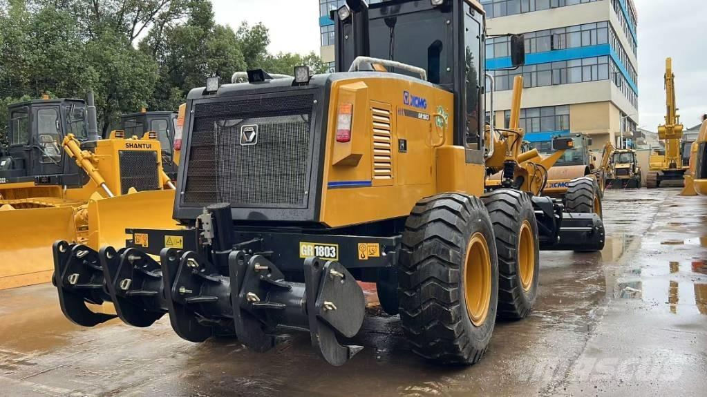 XCMG GR1803 Grejdery