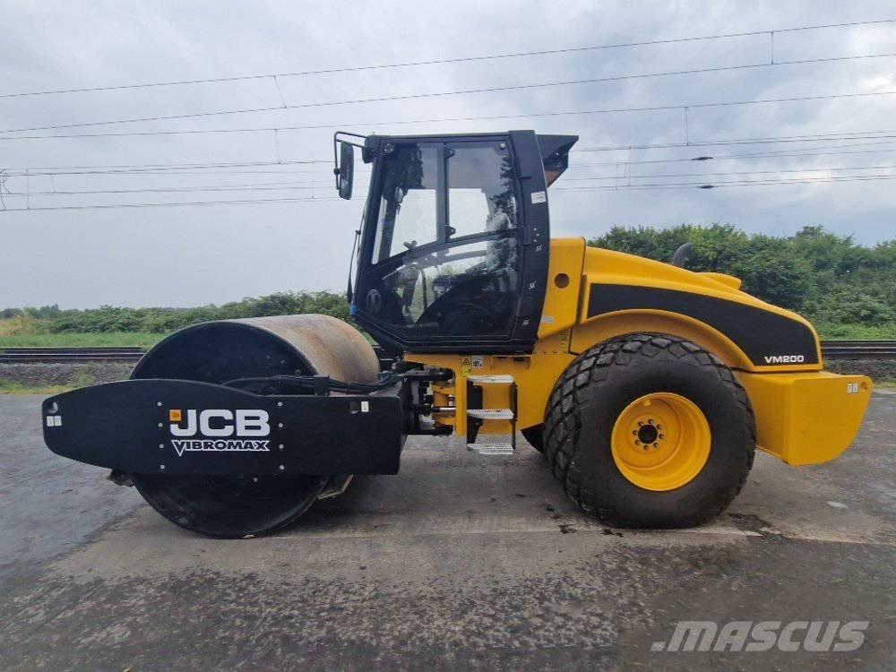 JCB VM 200 D NEW Ťahačové valce