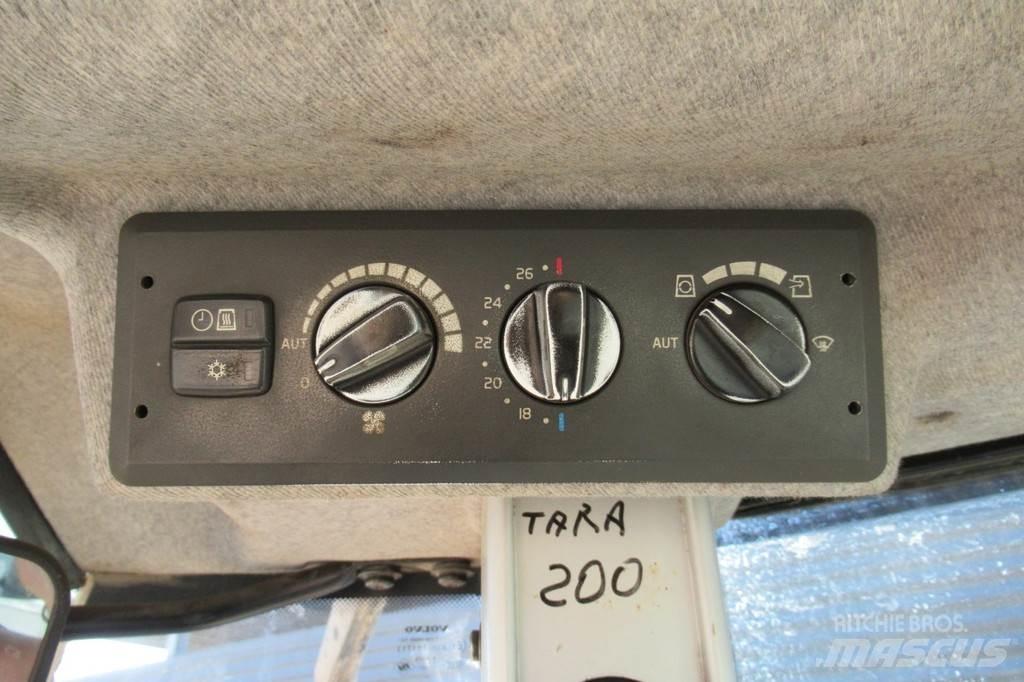 Volvo L110F Kolesové nakladače