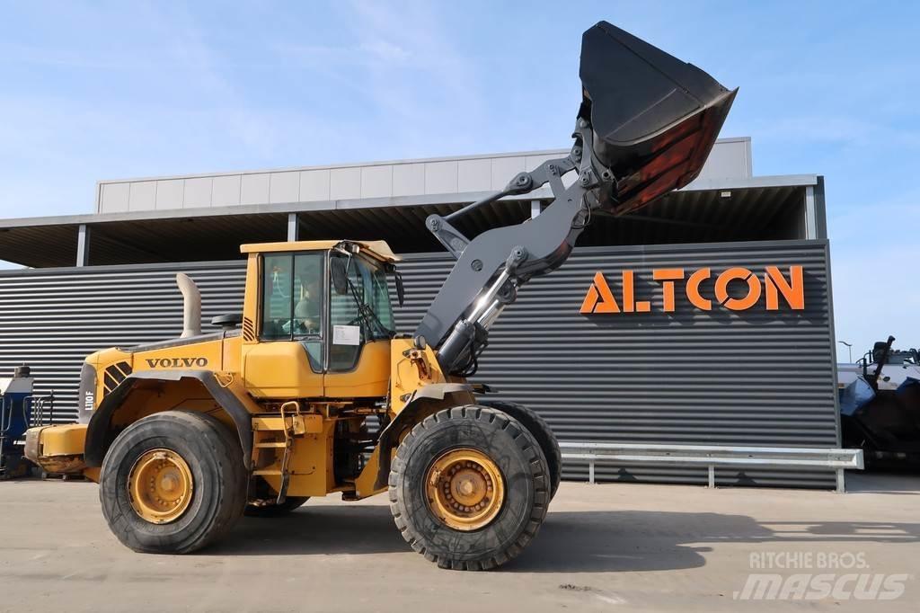 Volvo L110F Kolesové nakladače