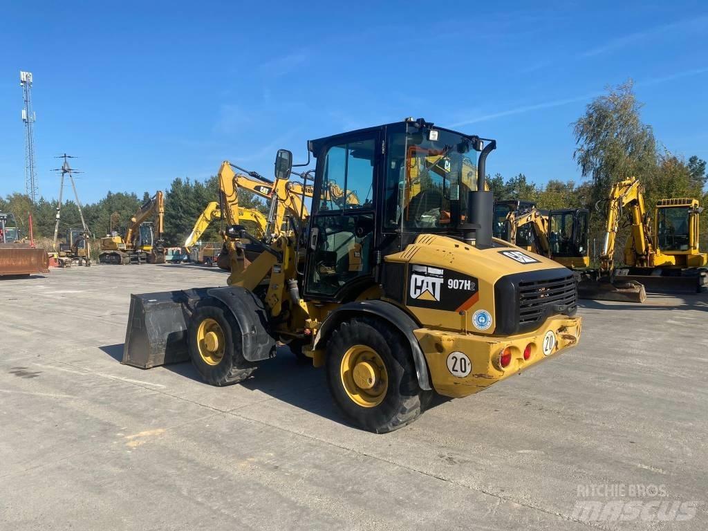 CAT 907 H 2 Kolesové nakladače
