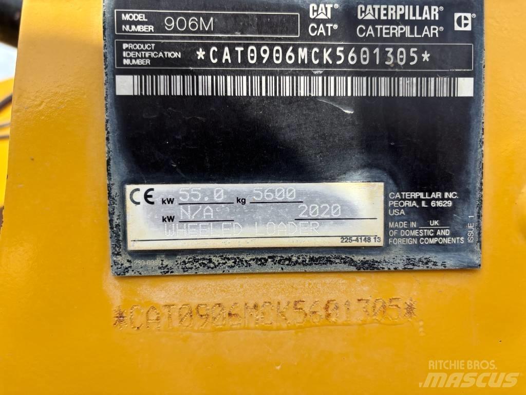 CAT 906 M Kolesové nakladače
