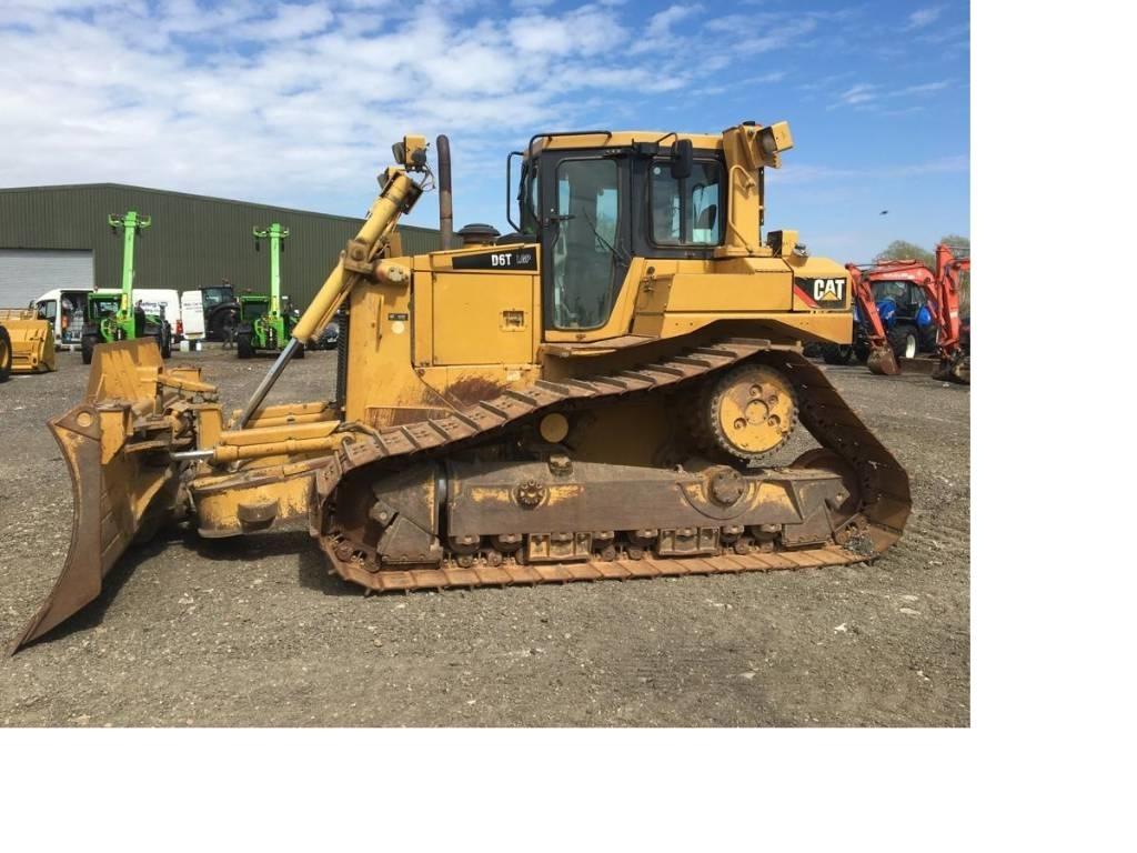 CAT D 6 T LGP V PAT Pásové dozéry
