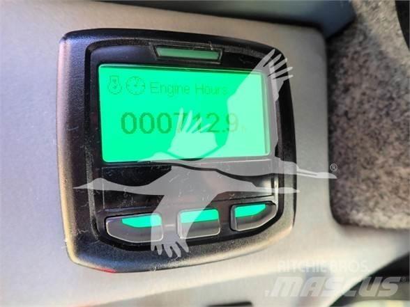 Gehl V270 Šmykom riadené nakladače