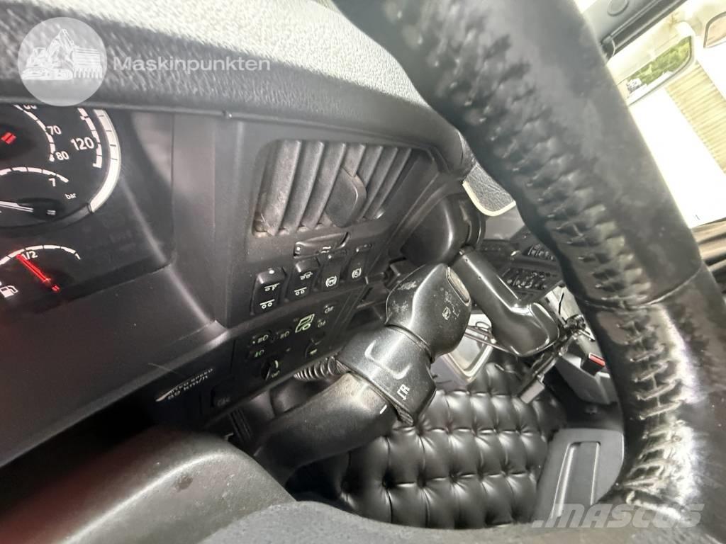 Scania R 520 LB Hákový nosič kontajnerov