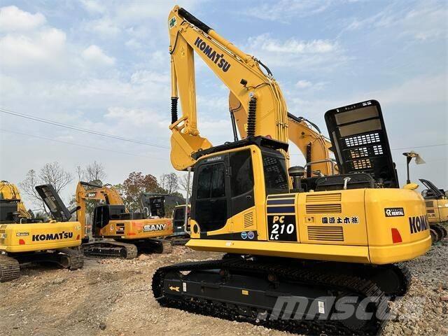 Komatsu PC 210-8 Pásové rýpadlá