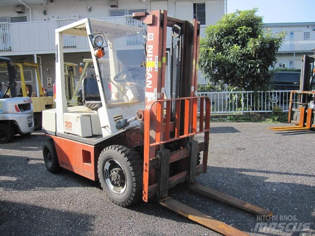 Nissan PH02A20 Iné