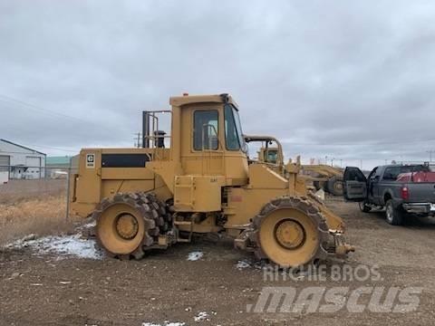 CAT 815 B Pôdne kompaktory
