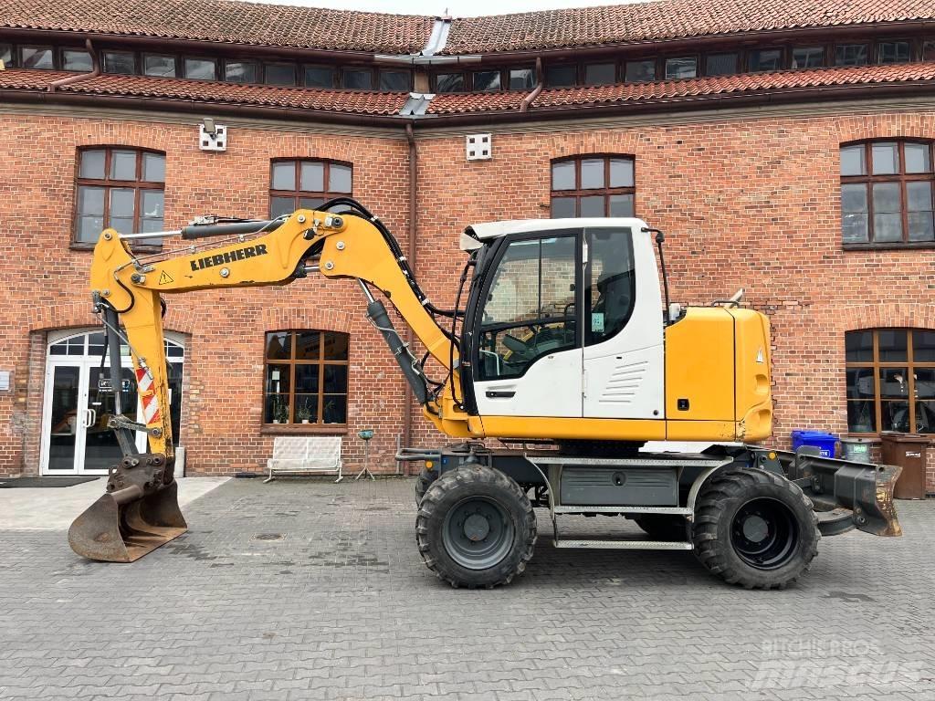 Liebherr A 910 Comp Kolesové rýpadlá