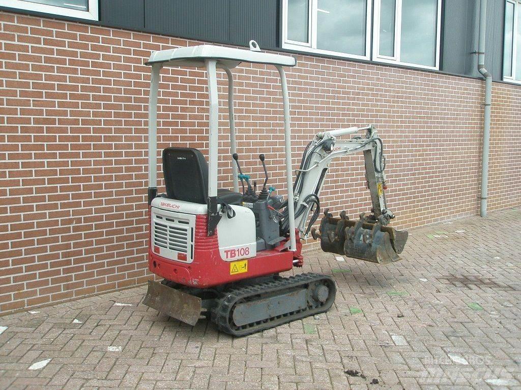 Takeuchi TB108 Mini rýpadlá < 7t