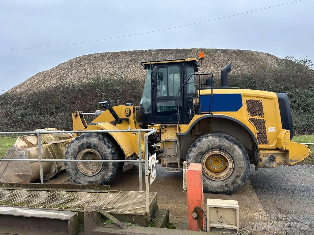 CAT 962 M Kolesové nakladače
