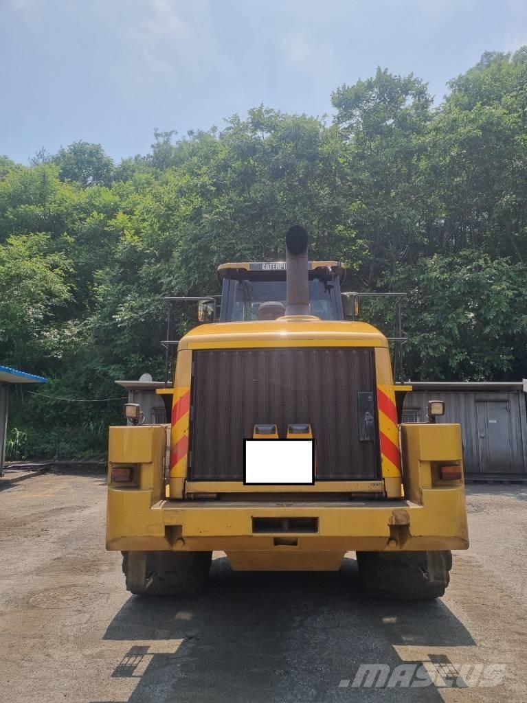 CAT 966 H Kolesové nakladače