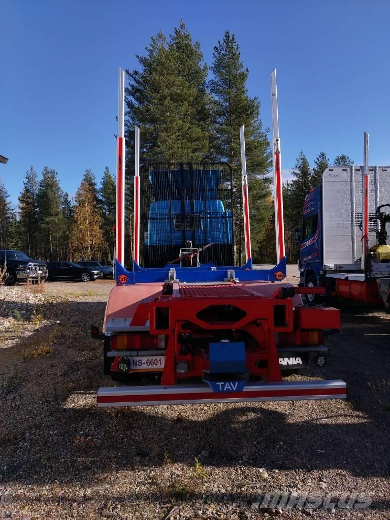 Scania R 143 450 Nákladné vozidlá na prepravu dreva