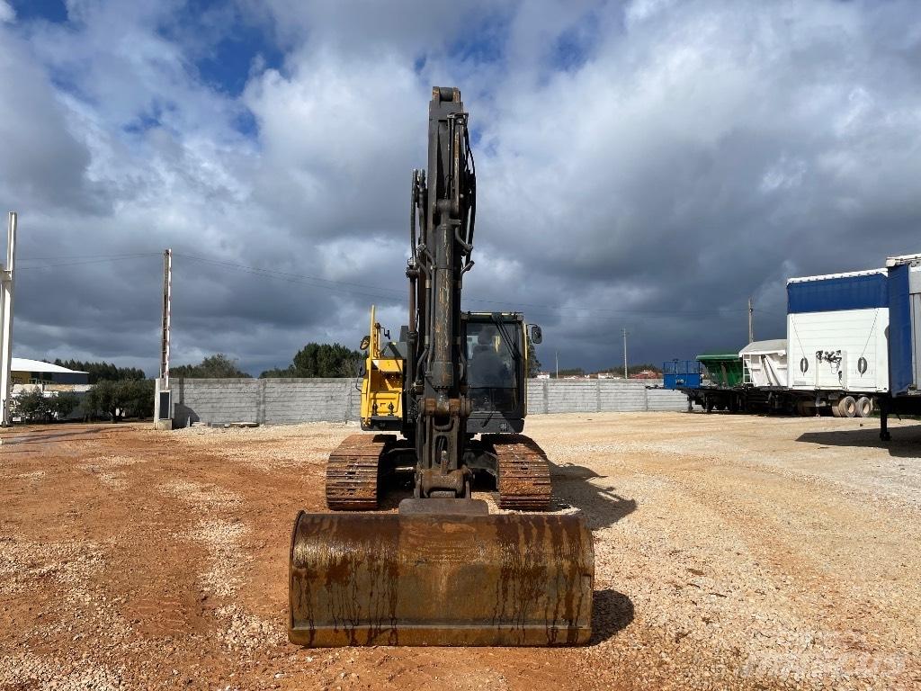 Volvo EC 220 E Pásové rýpadlá