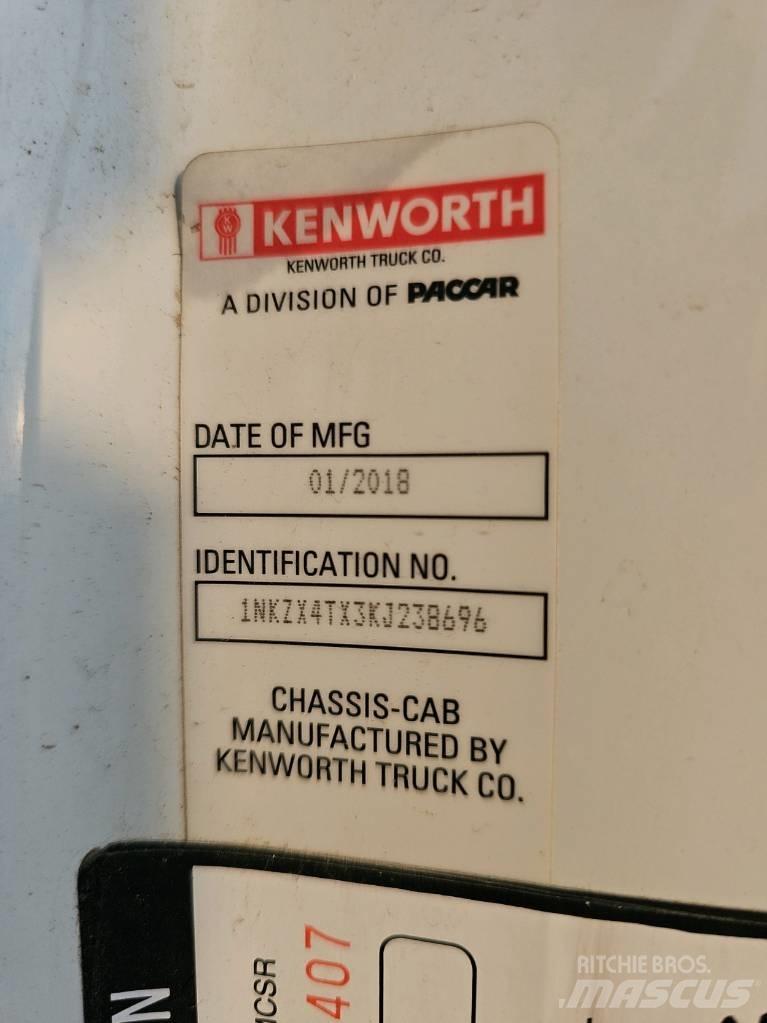 Kenworth T 880 Sklápače