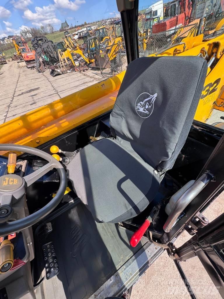 JCB 532-120 Teleskopické manipulátory