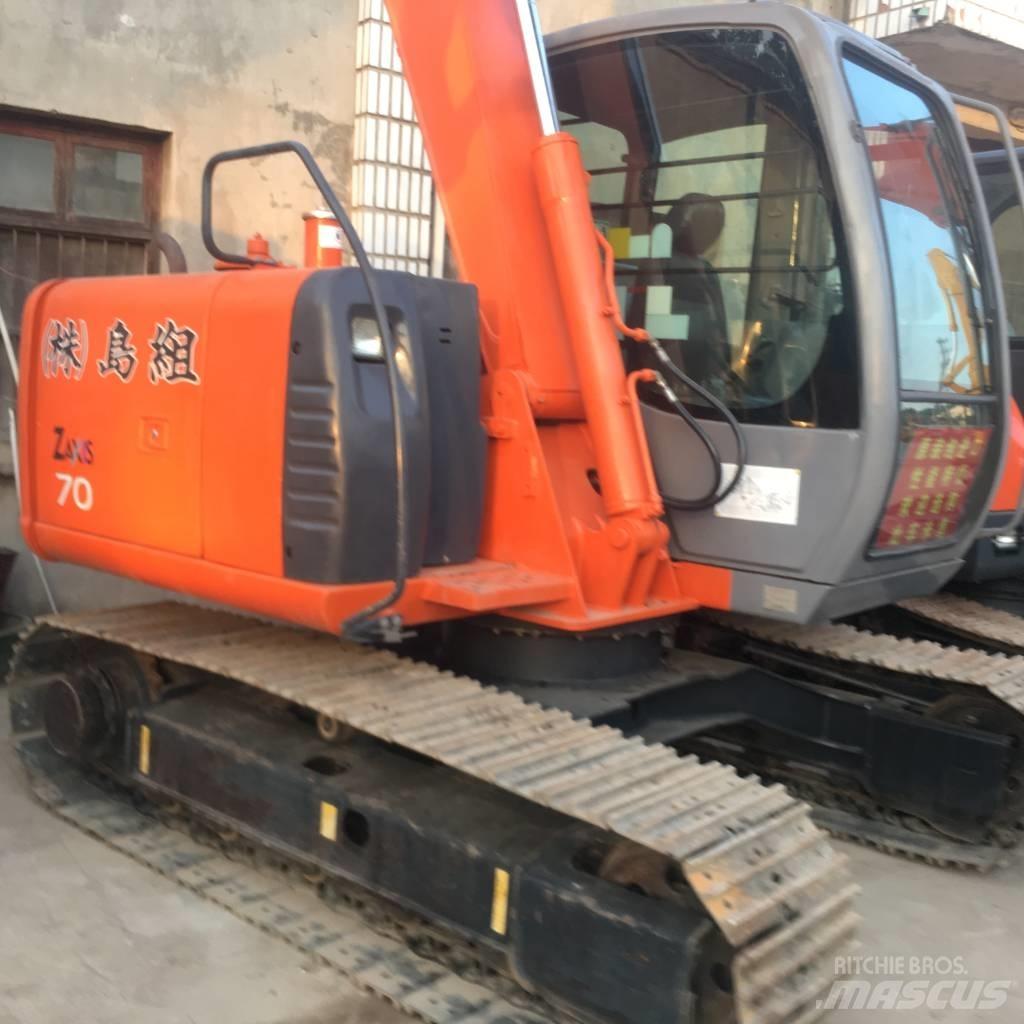 Hitachi ZX 70 Midi rýpadlá 7 t - 12 t