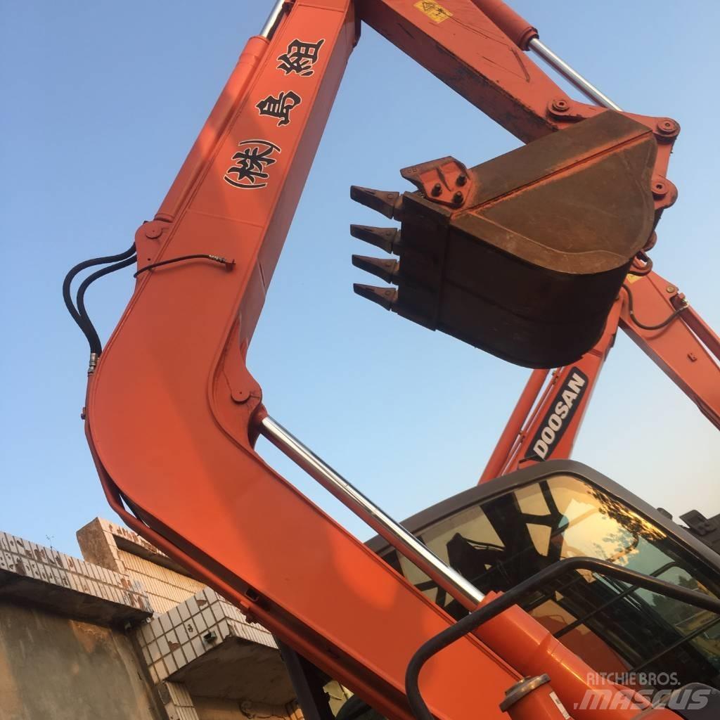 Hitachi ZX 70 Midi rýpadlá 7 t - 12 t