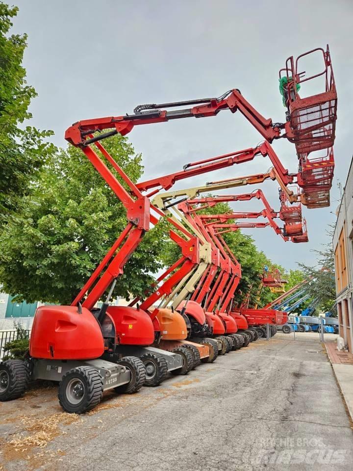 JLG 450 AJ Kĺbové plošiny