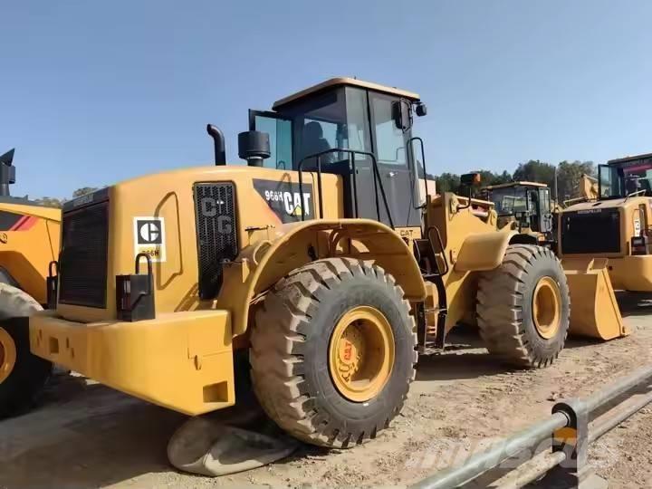 CAT 966 H Kolesové nakladače