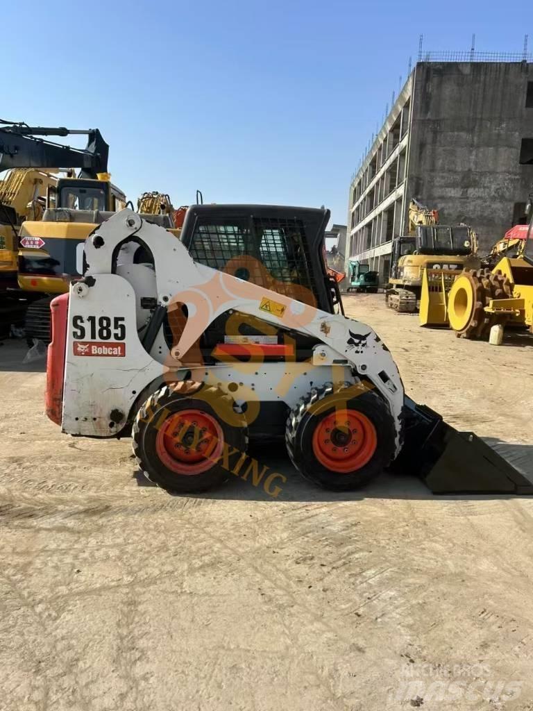 Bobcat S185 Šmykom riadené nakladače