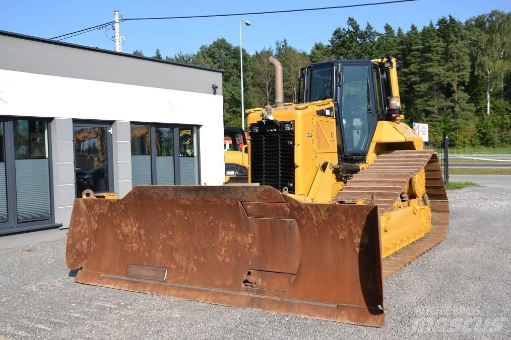 CAT D 6 N LGP Pásové dozéry