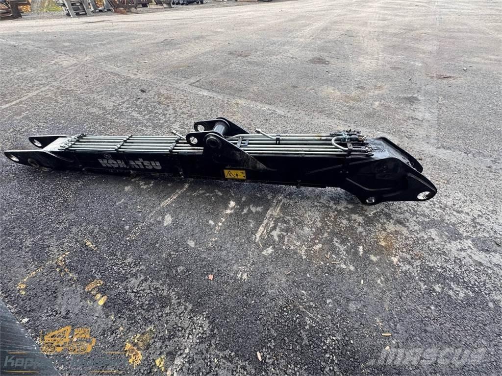 Komatsu 130F Dopravné žeriavy