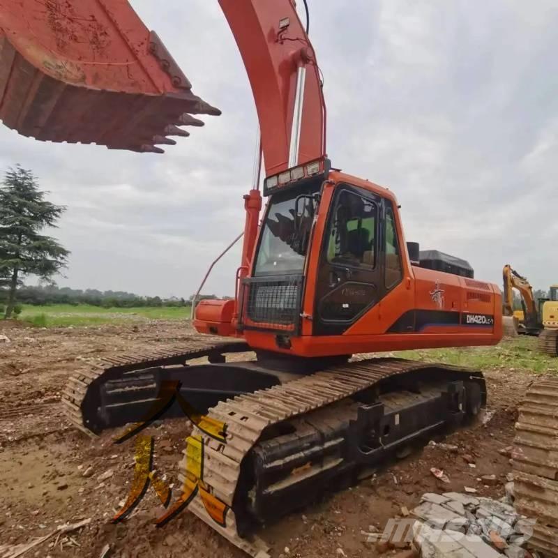 Doosan DX 420 Pásové rýpadlá