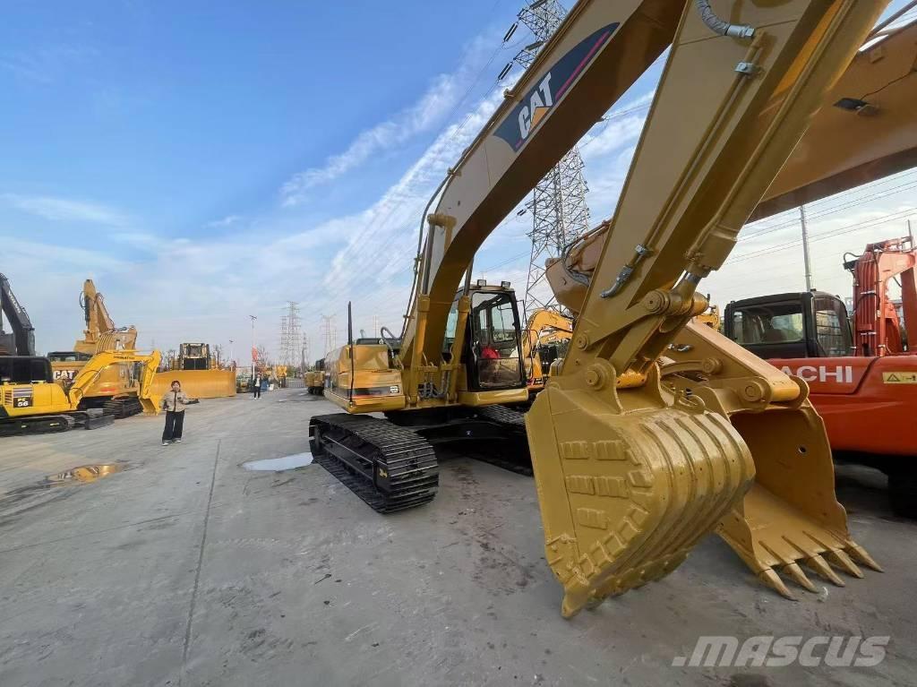 CAT 320 B Pásové rýpadlá