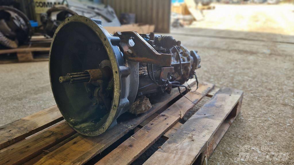 Eaton ΣΑΣΜΑΝ  Y08060 Prevodovky