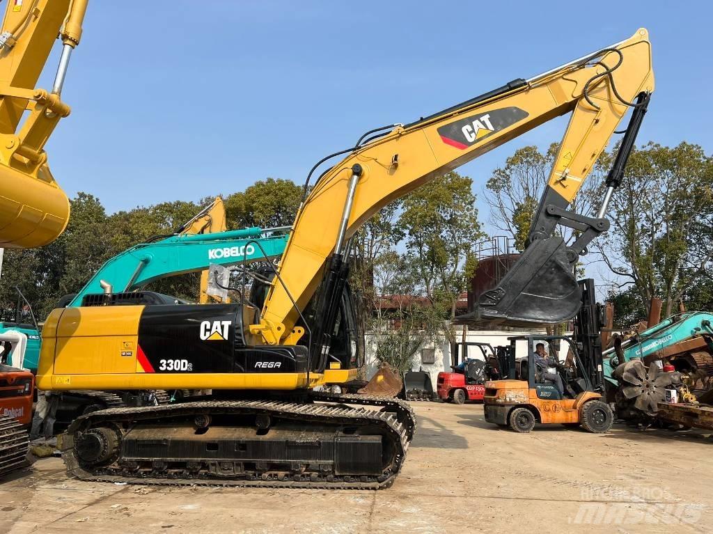 CAT 330 D L Pásové rýpadlá