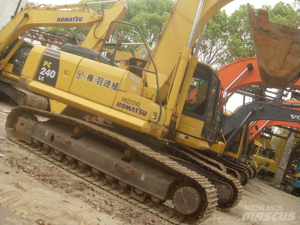 Komatsu PC240 Pásové rýpadlá