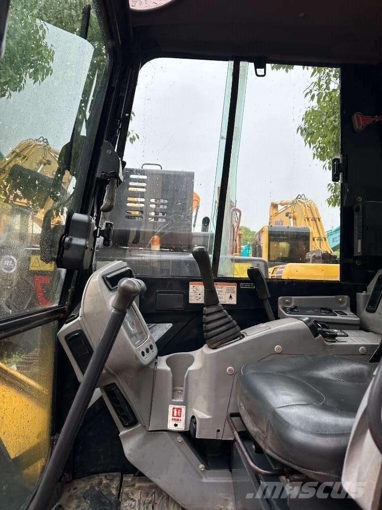 Kubota KX 155 Pásové rýpadlá