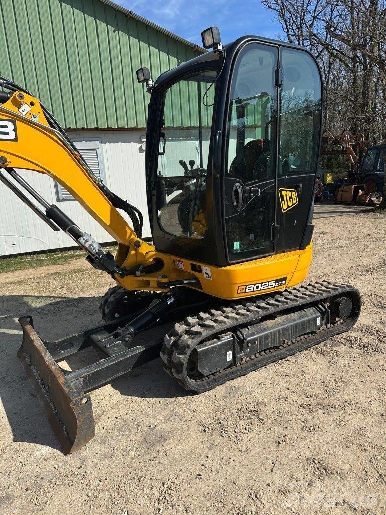 JCB 8025 ZTSL Mini rýpadlá < 7t