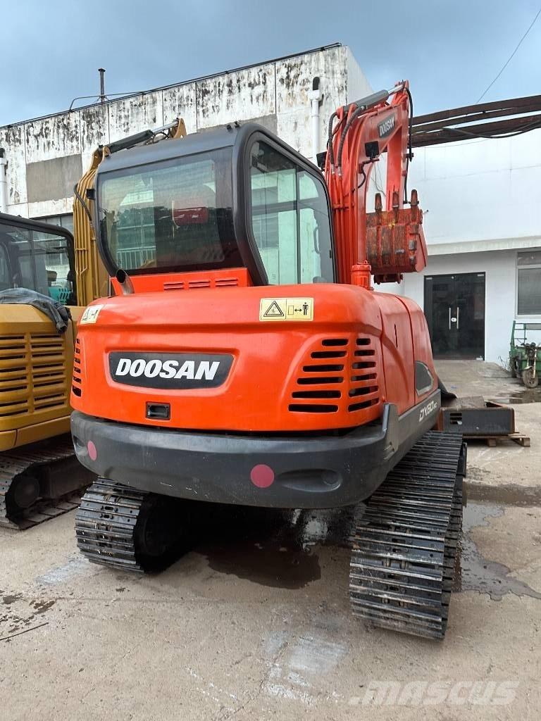 Doosan DX 60 Mini rýpadlá < 7t