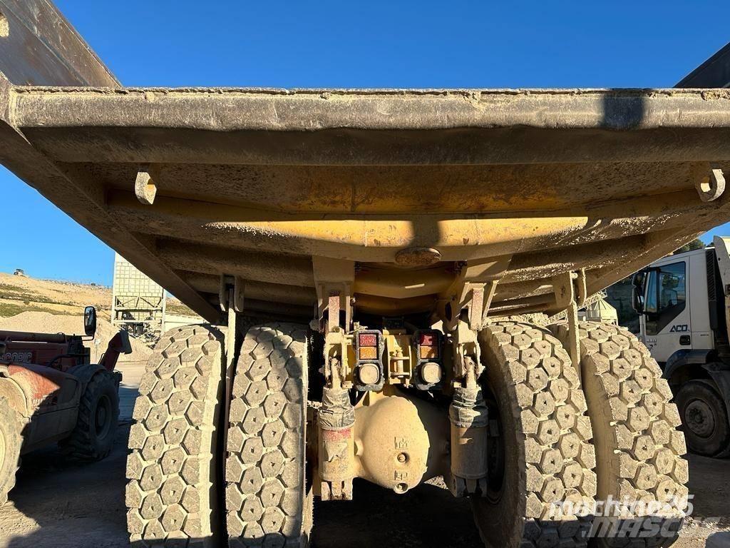 CAT 769 D Pevné dempry