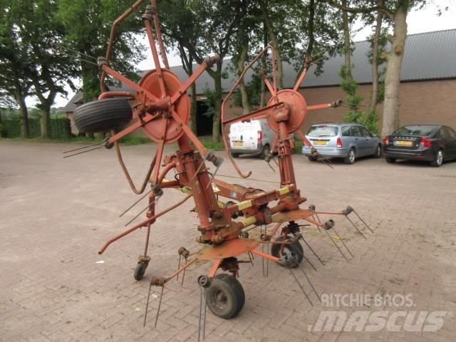 Kuhn gf 5000 Obracače a zhrabovače sena