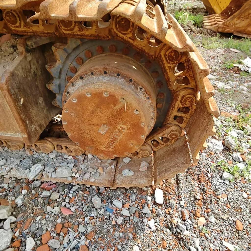 Hyundai Robex 305 LC Pásové rýpadlá