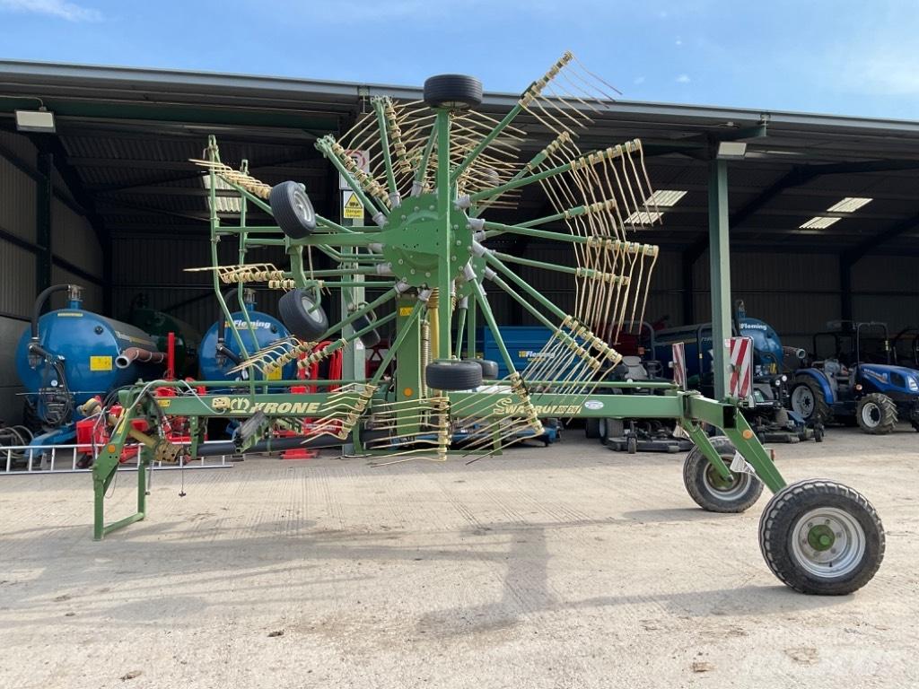 Krone Swadro 800/26 Obracače a zhrabovače sena