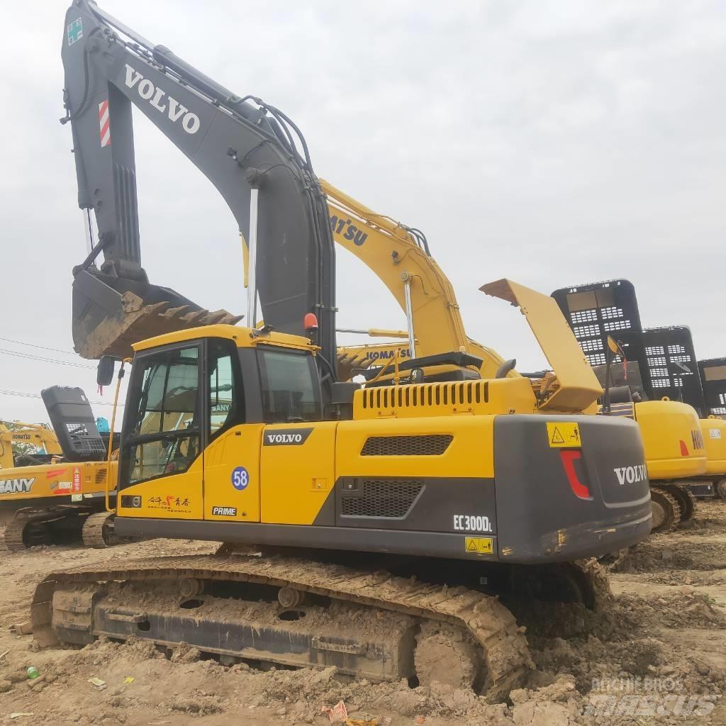 Volvo EC 300 D Pásové rýpadlá