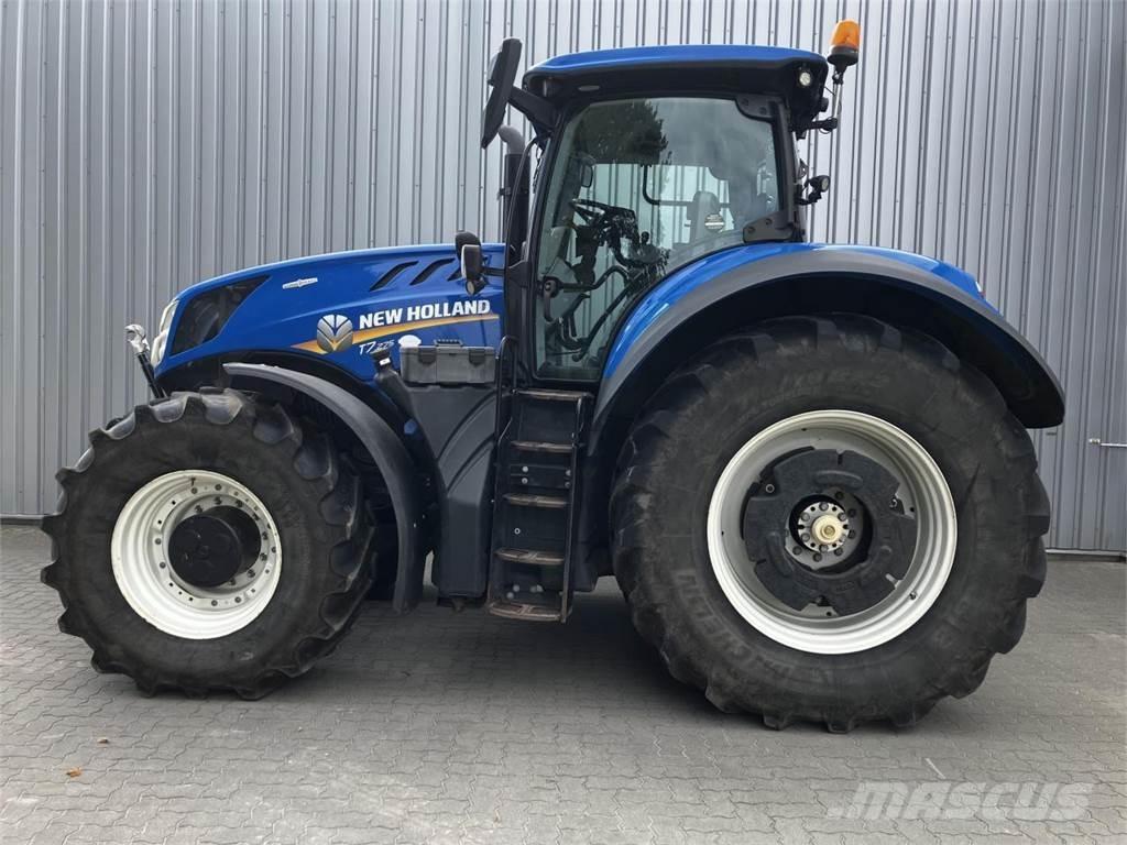 New Holland T7.275 Traktory