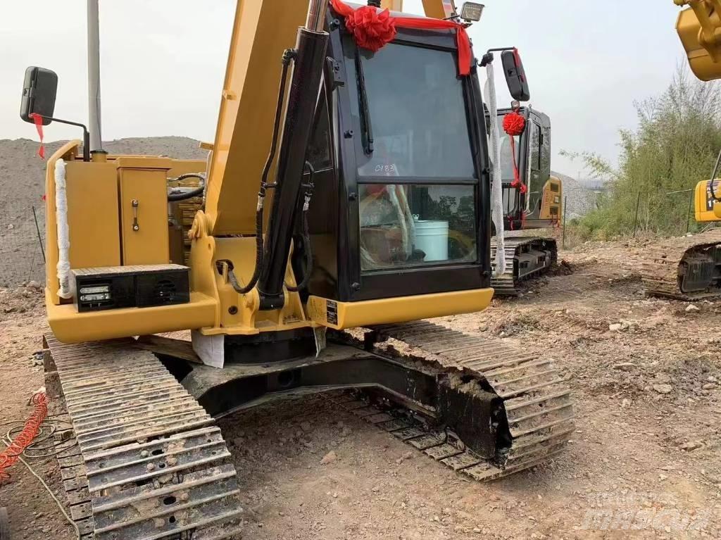 CAT CAT307E Pásové rýpadlá