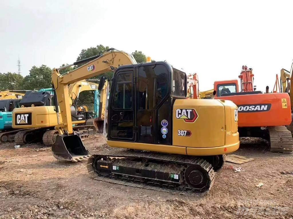 CAT CAT307E Pásové rýpadlá