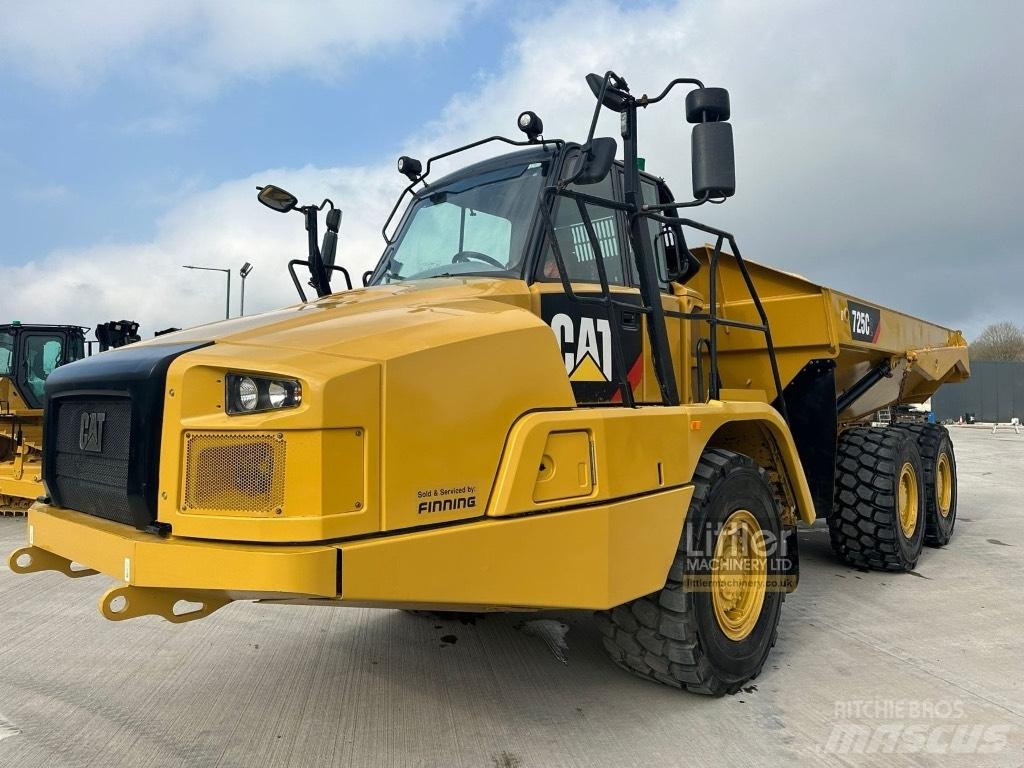 CAT 725C2 Kĺbové nákladné autá